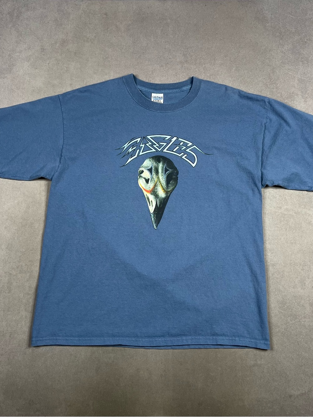 Vintage Eagles Graphic Short Sleeve T-Shirt - Blue 2002